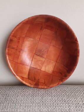*3 for $20 deal* Mid Century Weavewood Wooden Salade Bowl - Warm Chestnut Tone